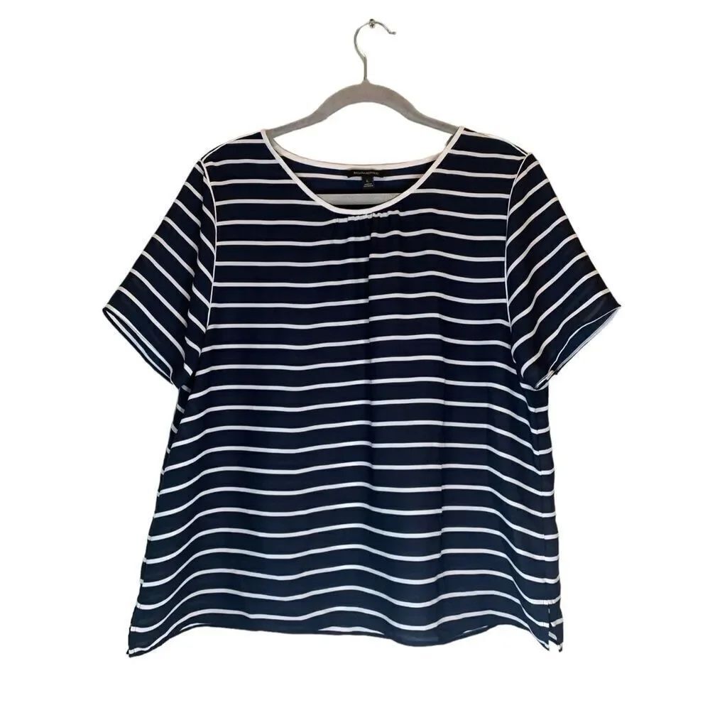 Banana Republic Piped Crew Striped Top Large